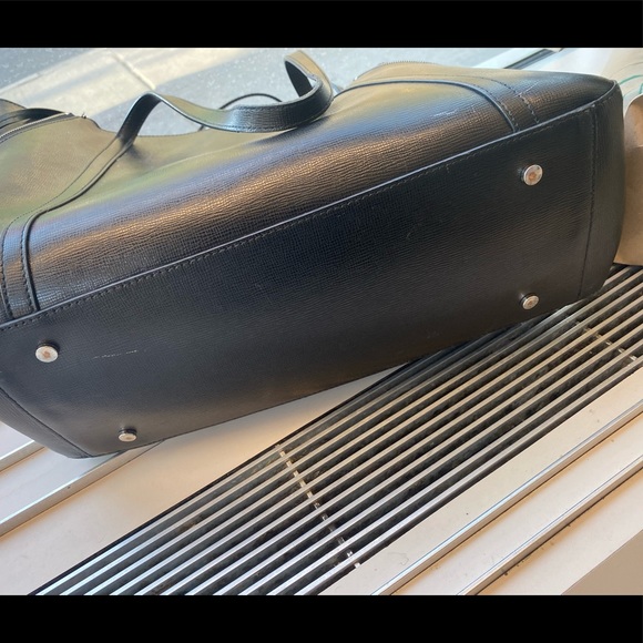 L.K.BENNETT SAFFIANO LEATHER EDGY CLASSI.C Frm LONDON Tote LUX GORG - Picture 8 of 15